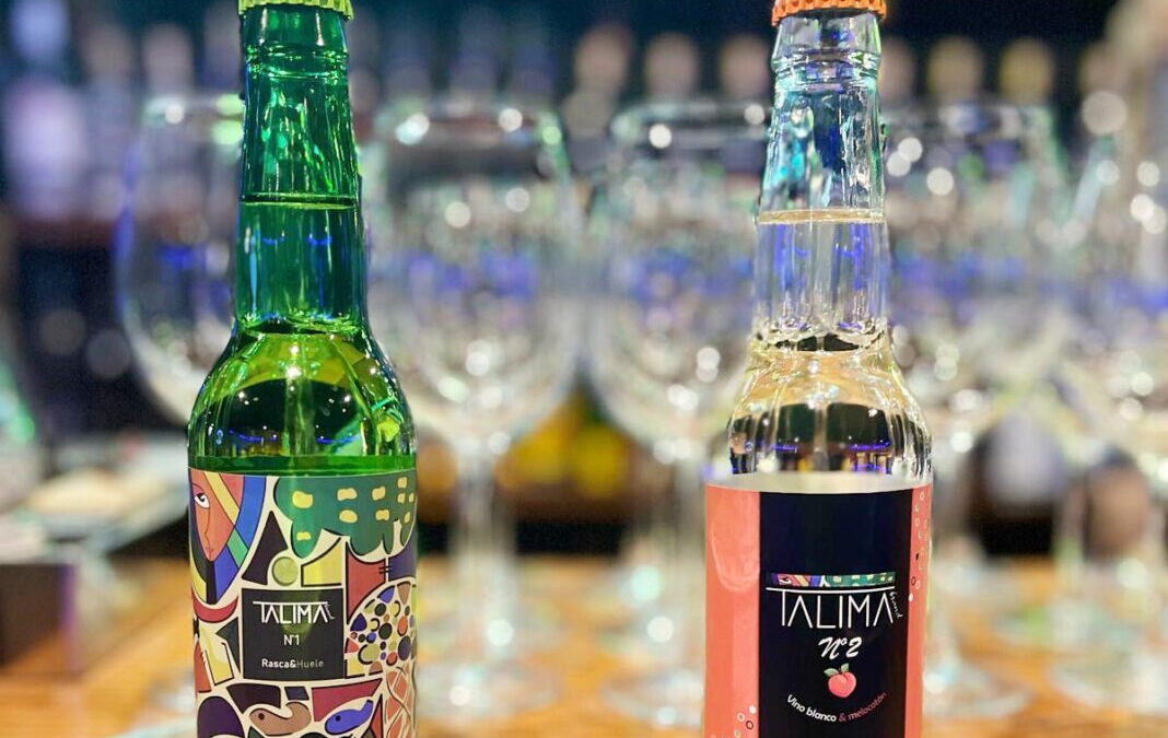 Talima Nº2. El romance del verano: vino blanco, melocotón y aguja