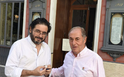 Insignias Grupo All Stars 10 Años. Pepe Monforte, el nombre gourmet de Cádiz